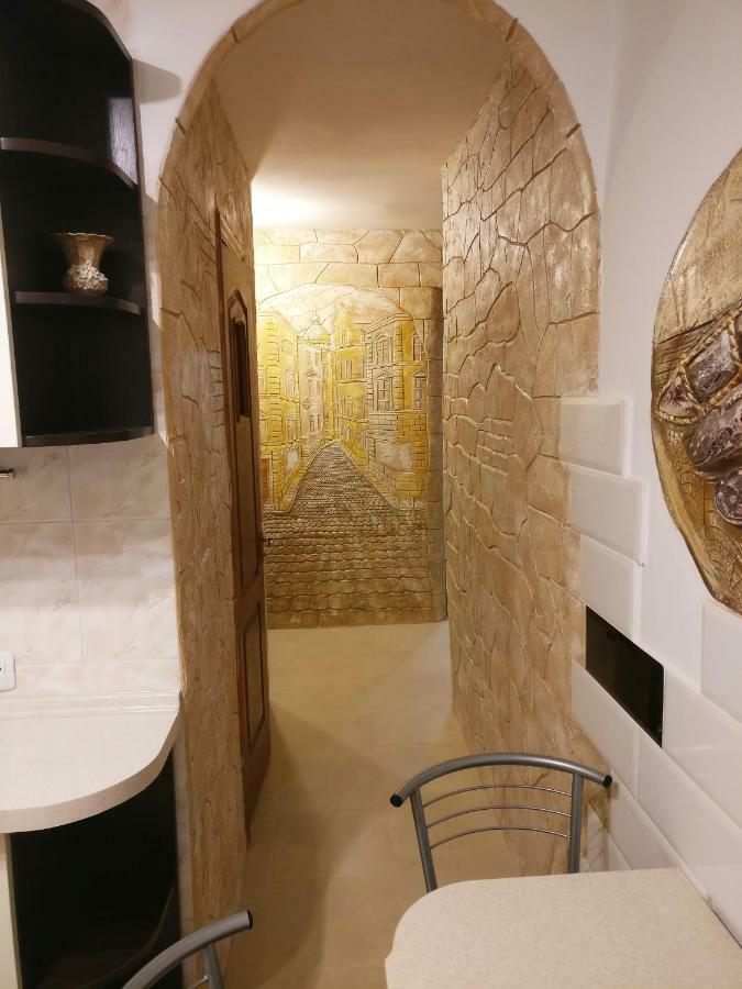 Very Nice Apartment In L'Viv Λβιβ Εξωτερικό φωτογραφία