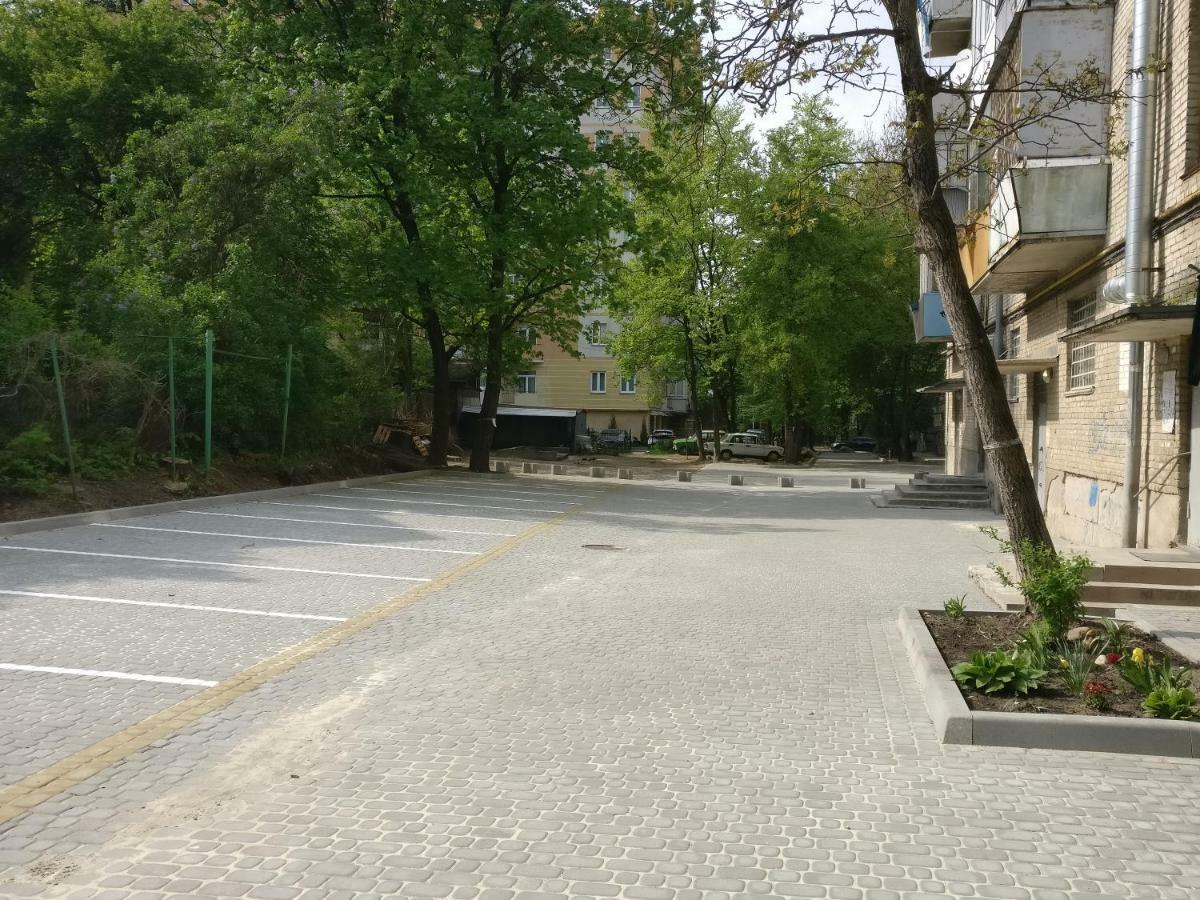Very Nice Apartment In L'Viv Λβιβ Εξωτερικό φωτογραφία