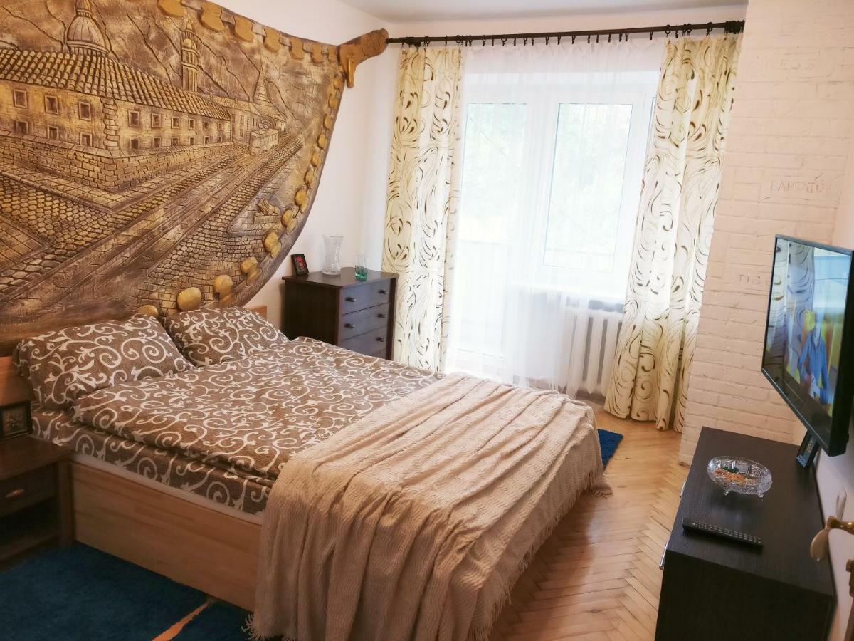 Very Nice Apartment In L'Viv Λβιβ Εξωτερικό φωτογραφία