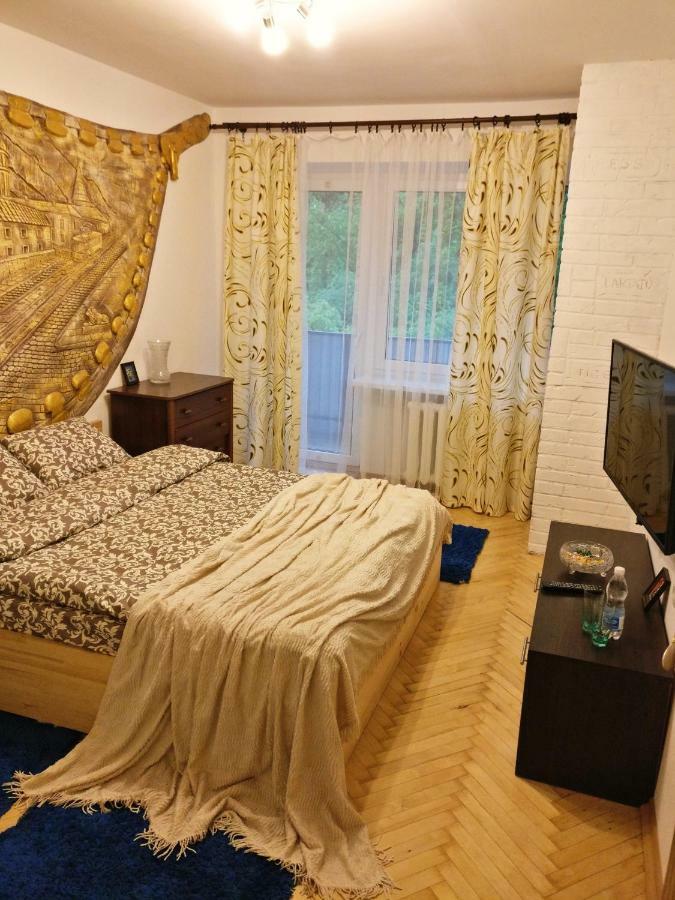 Very Nice Apartment In L'Viv Λβιβ Εξωτερικό φωτογραφία